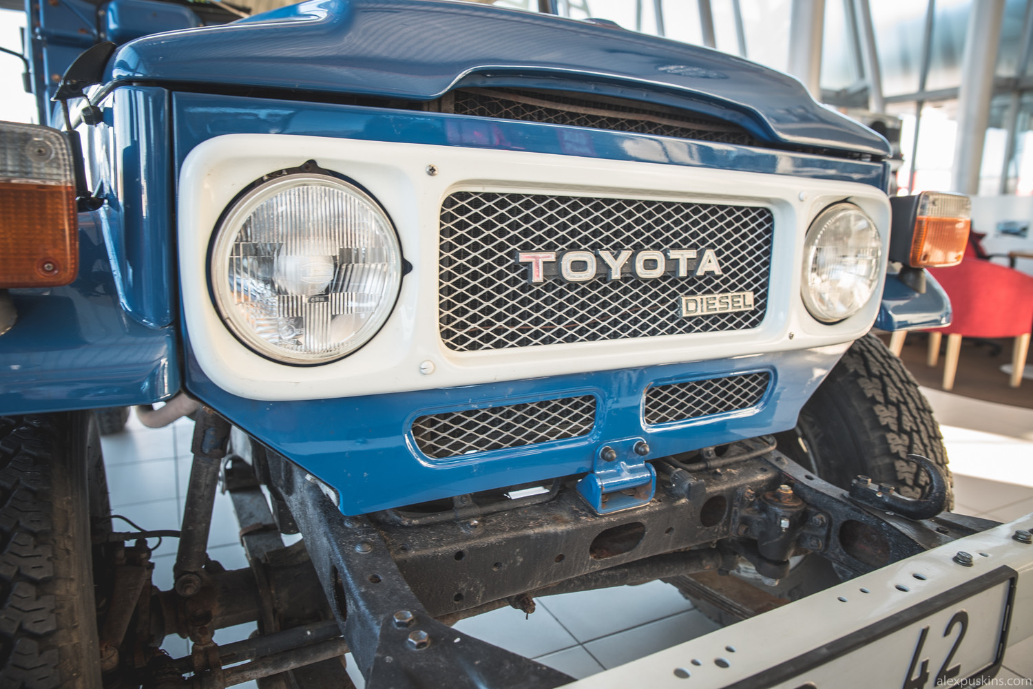 Фотография к новости Особенности ремонт бамперов Toyota