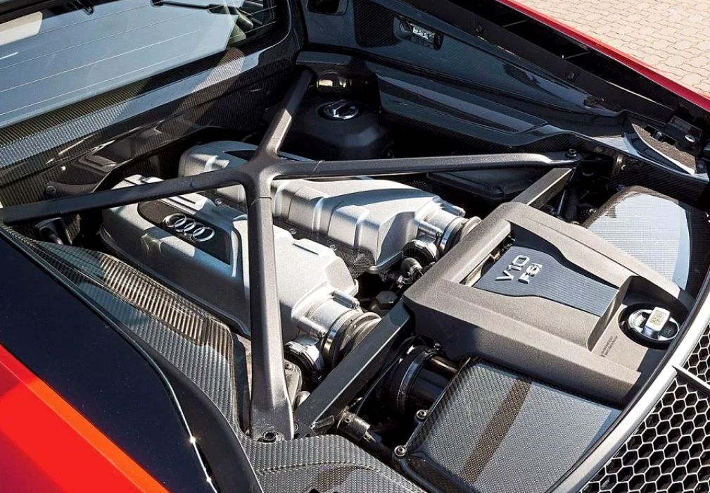 Фотография к новости Сколько стоит Audi R8 в хорошей комплектации